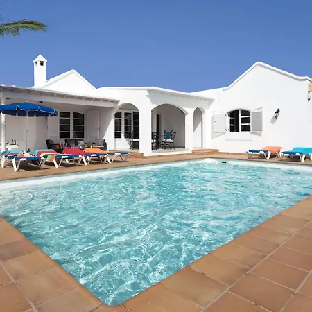 Nino By Villa Puerto del Carmen (Lanzarote)